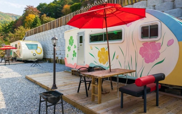 Pocheon Bear Hill Pension