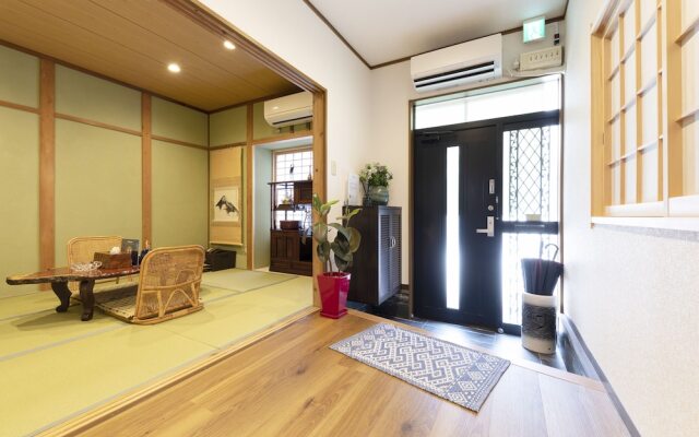 Shirakabanoyado-Uehonmachi