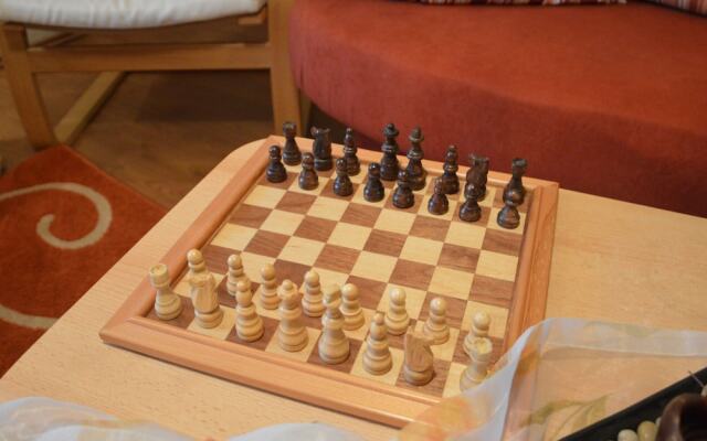 Cozy Apartment in Neumagen-Dhron near Lake Mosel with Garden