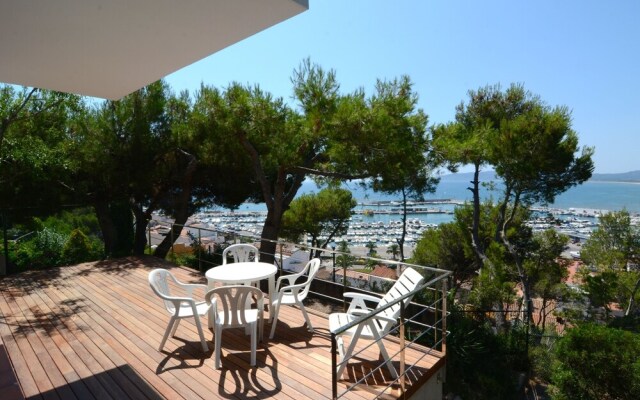 Apartment Frederique
