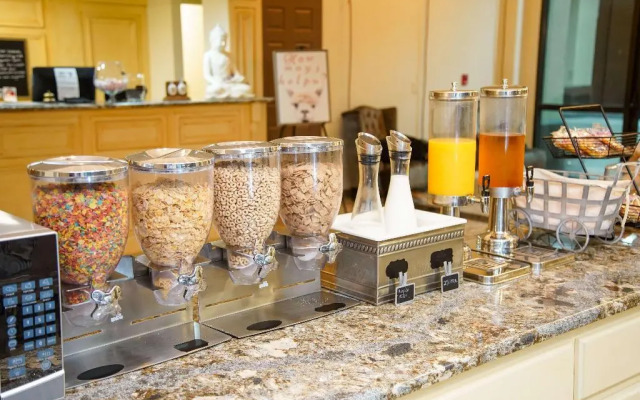 SureStay by Best Western Victoria