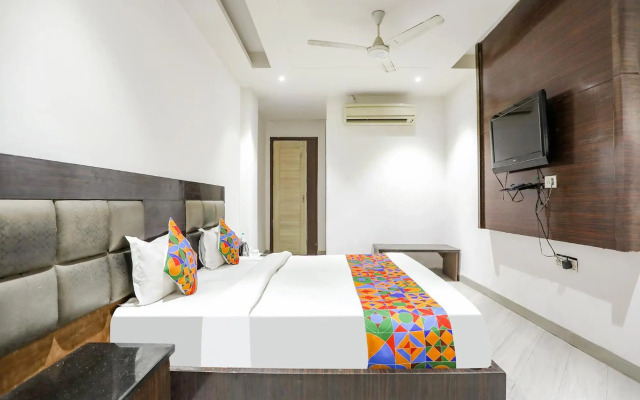 Capital O 464 Hotel Lotus Palace