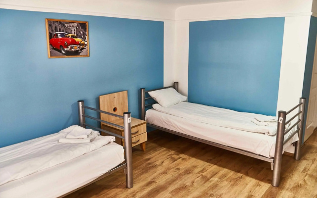 Center Hostel and Guest House