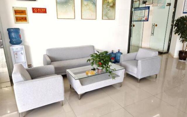 Meishan Fu Traders Hotel four