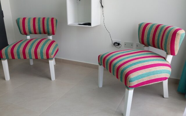 Caronti Apart 254