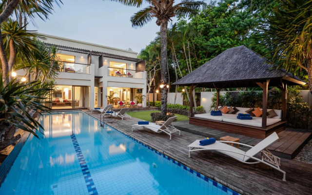 Downtown Villas