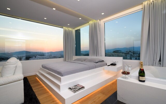 Majestic Homm Penthouse in the Heart of Plaka