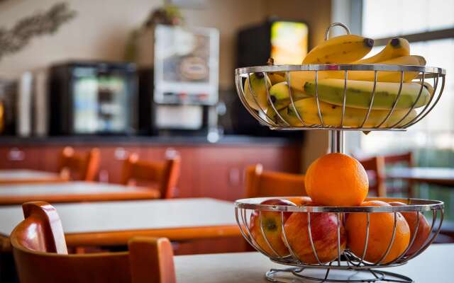 Best Western Airport Inn