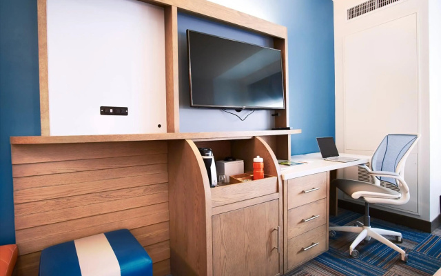 EVEN Hotel Miami - Airport by IHG