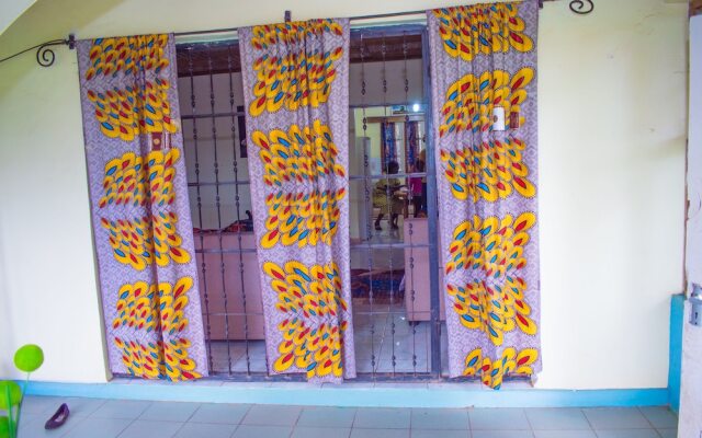 Kilihomebase & Campsite - Hostel