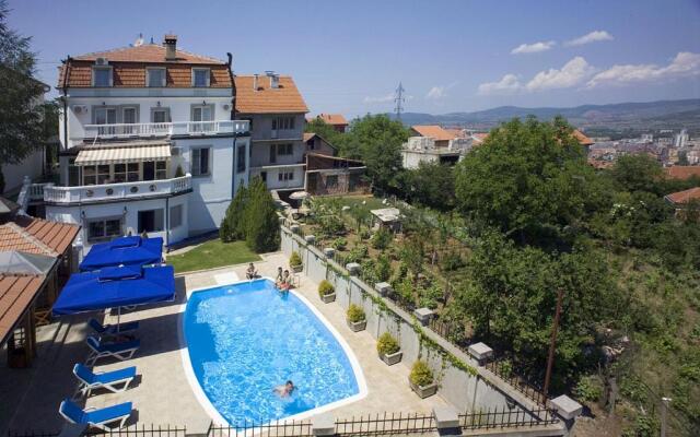 Garni Hotel Panorama Lux