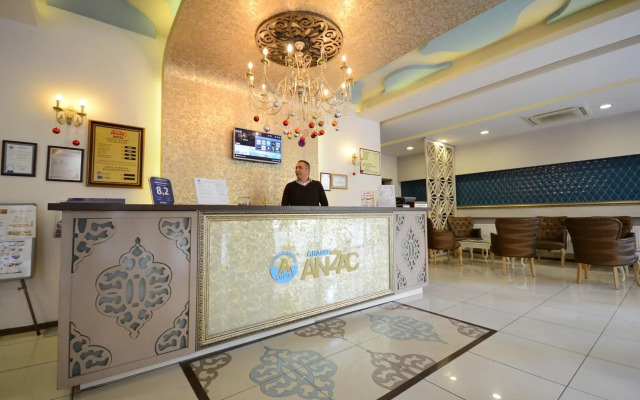 Grand Anzac Hotel