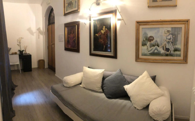 Giuturna Boutique Hotel