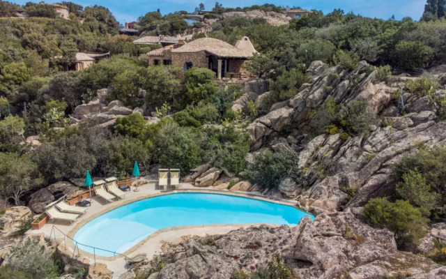 Roccia di Volpe Capriccioli