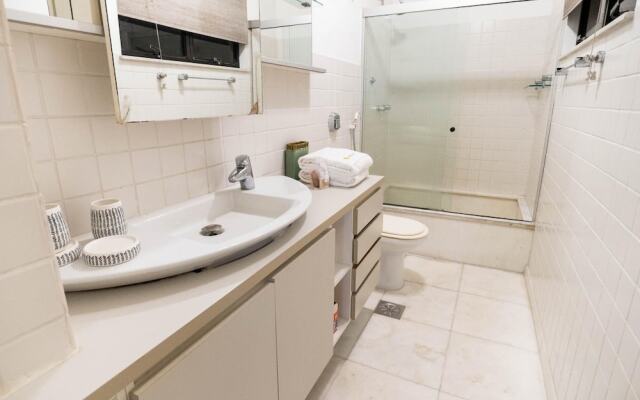 15 Minutes From Leblon Beach Va202