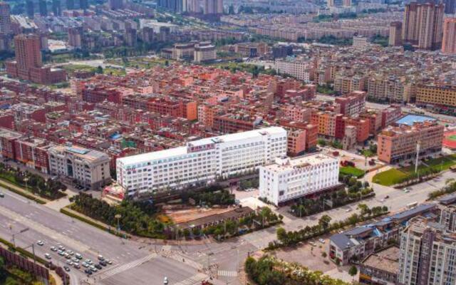 Yunkang International Hotel (Qujing Wanda Bund Branch)