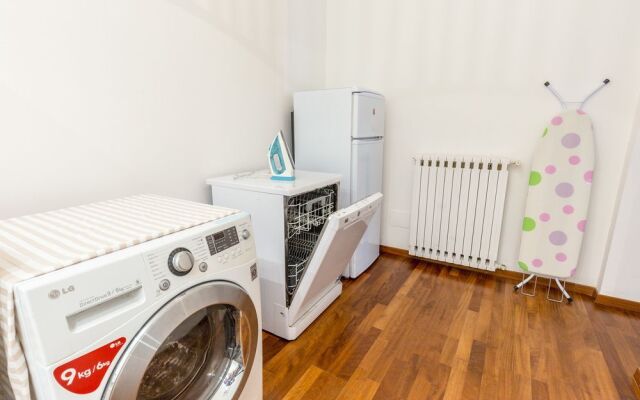 Piazza Marina Apartment