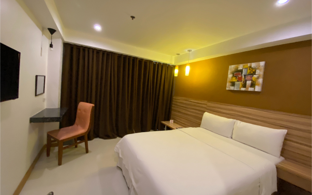 Guijo Suites Makati