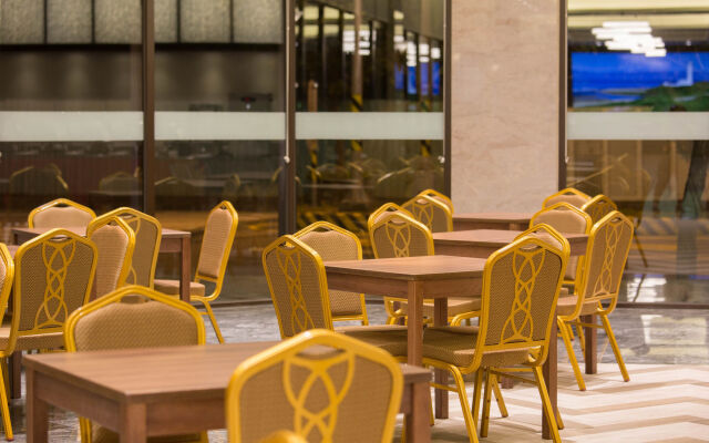 Kai Shen Starlight Hotel