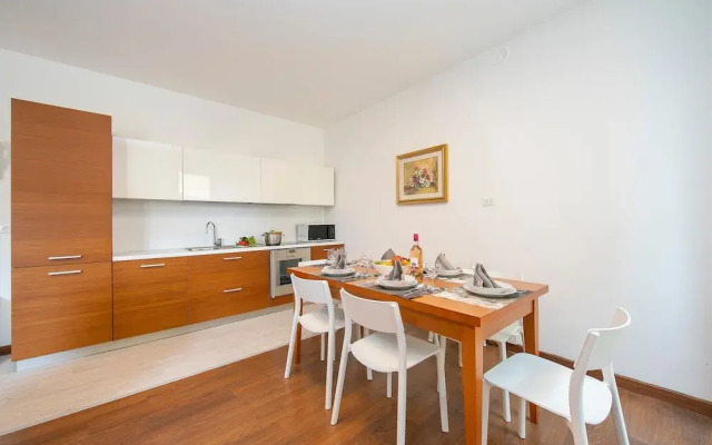 Residenza Rocca Del Lago 4