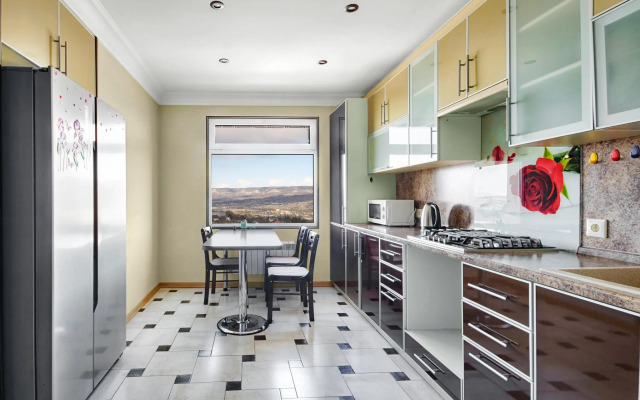 Green Apart (Грин Апарт) на улице Толбухина