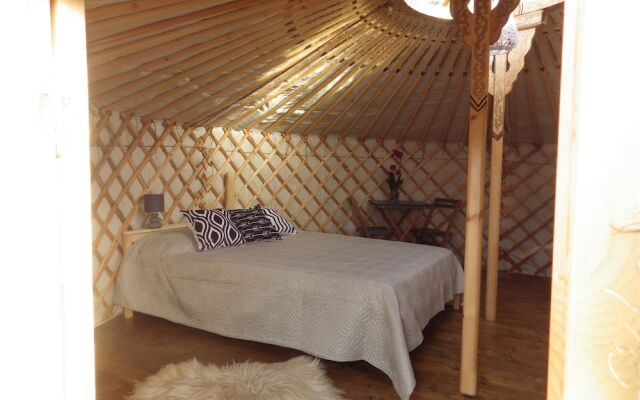 La Cera Farm Camping B&B