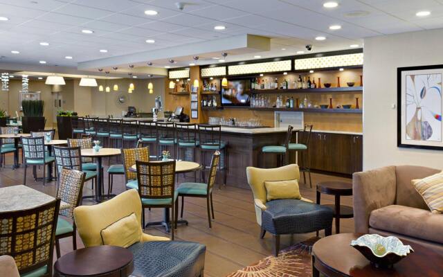 DoubleTree by Hilton Tinton Falls - Eatontown