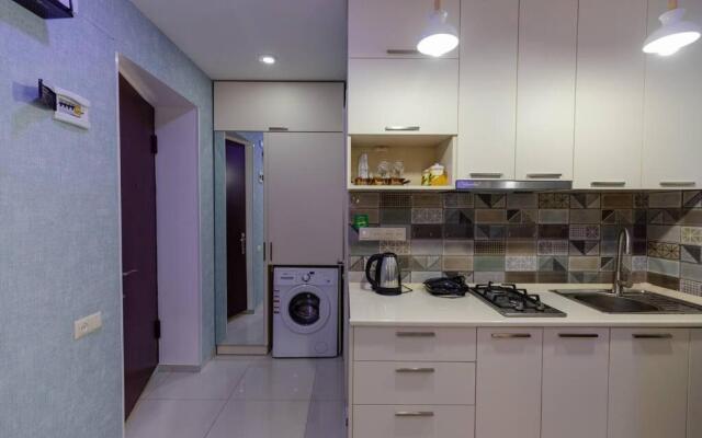 Lovely 1BR Apt In The Heart of Batumi