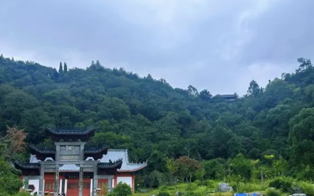 Mingrui Hotel (Linwu County Bus Terminal Store) – Outside – Chenzhou