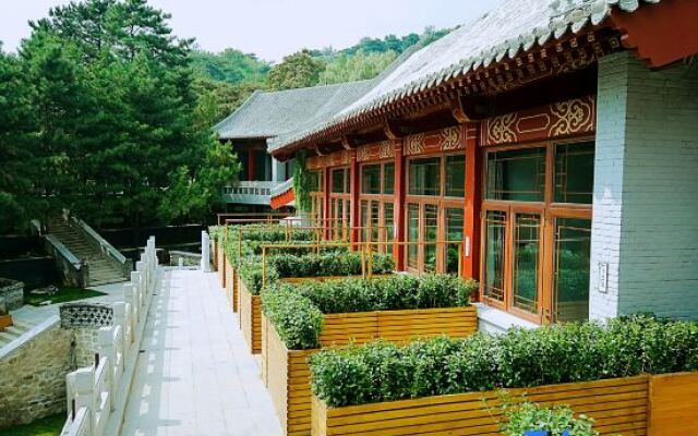 Mutianyu Great Wall Hotel