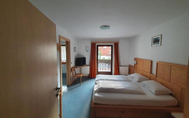 Albergo Bar Ristorante Dolomia