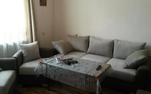 Hrachya Kochar 1 apt 22