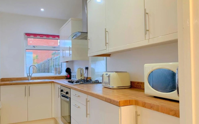 Bedford Road Garden Apartment