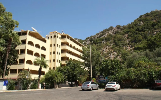Hotel Golmar Beach