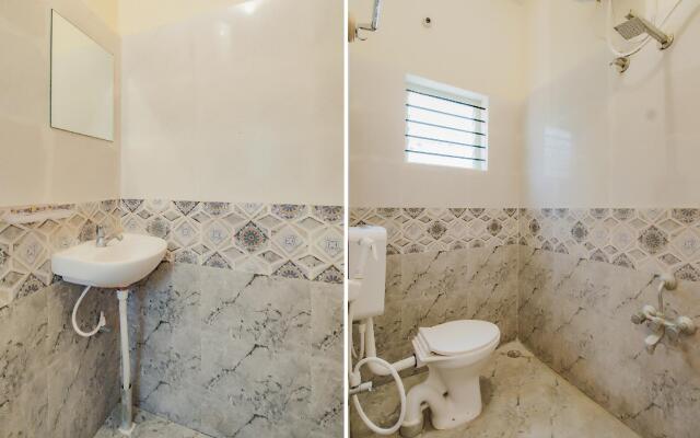 P N K Suites by OYO Rooms