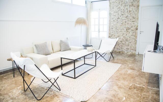 LE CENTRE-VILLE: TRèS CHIC APT AVEC JARDIN @ MARSA