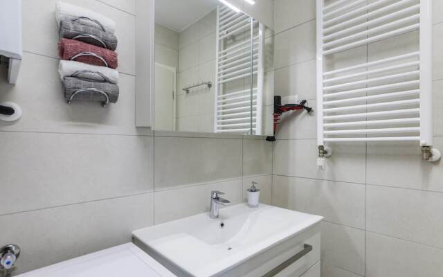 Awesome Apartment in Pula With Wifi and 2 Bedrooms