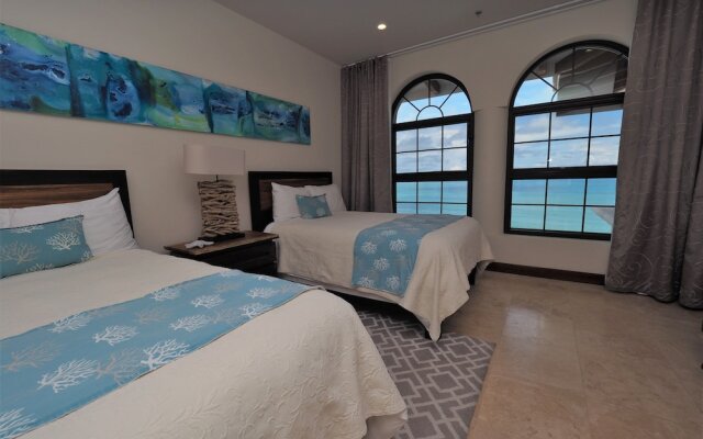 Luxury Oceanfront Penthouse at Crocs