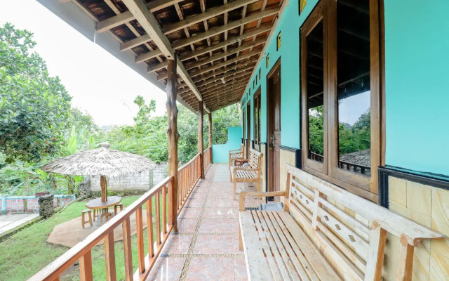 Rock Garden Homestay & Resto
