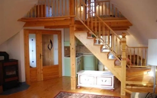 Vineyard cottage Berus