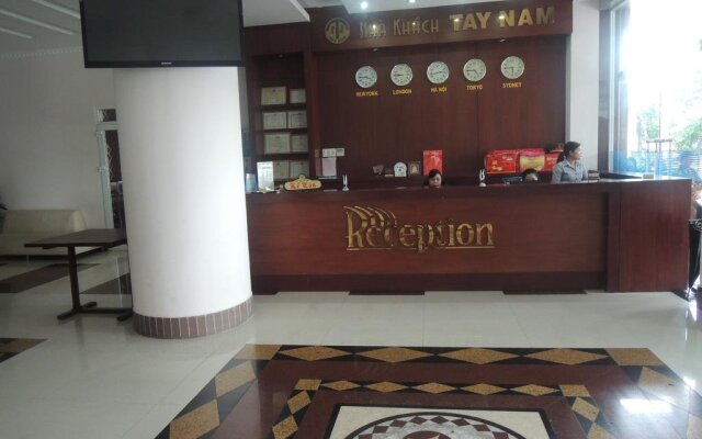 Tay Nam Hotel