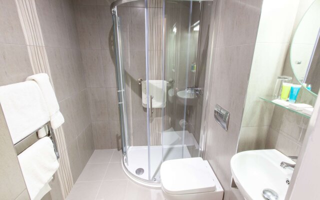 Best Western Plus White Horse Hotel