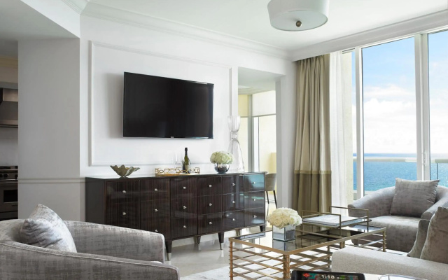 Acqualina Resort & Residences On The Beach