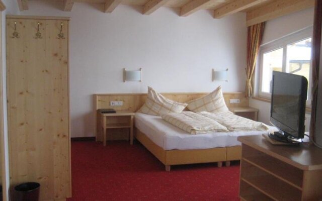 Hotel - Pension Gampelerhof