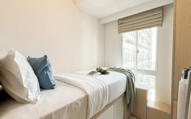 Simple Designed 2Br Near Tokyo Hub At Tokyo Riverside Pik 2 Apartment – Guest Rooms – Jakarta