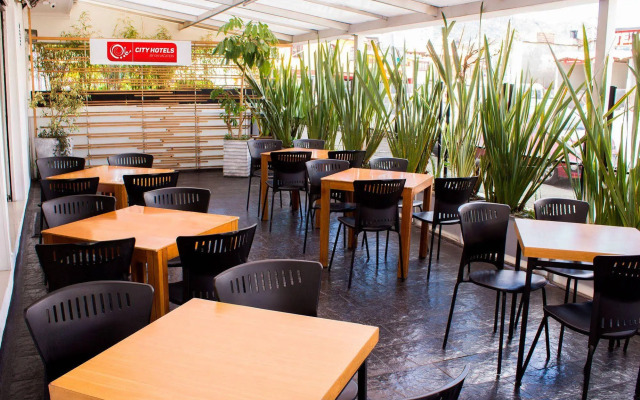 Hotel Innova 68