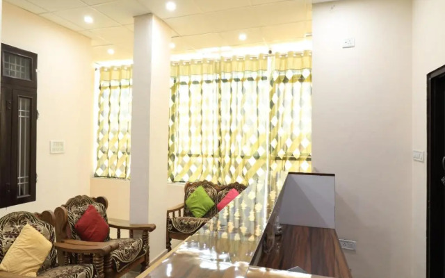 Deepak Hotel And Restaurant by OYO Rooms