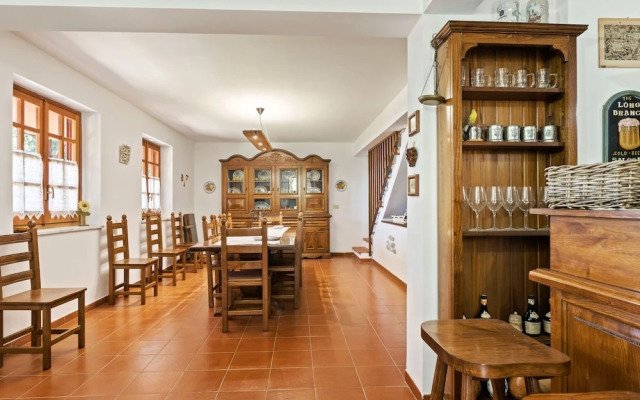Belvilla by OYO Quaint Villa in Carini With Garden