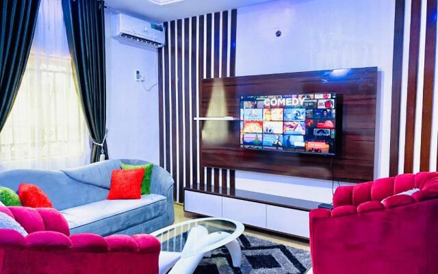 Modern One Room & Parlor Serviced Apartment