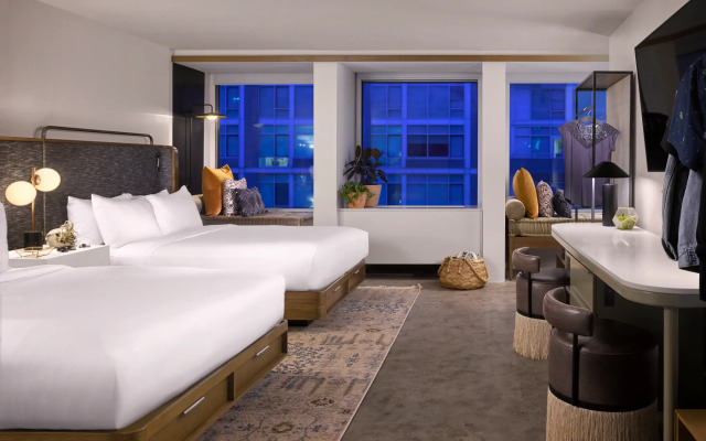 Yours Truly DC, Vignette Collection by IHG